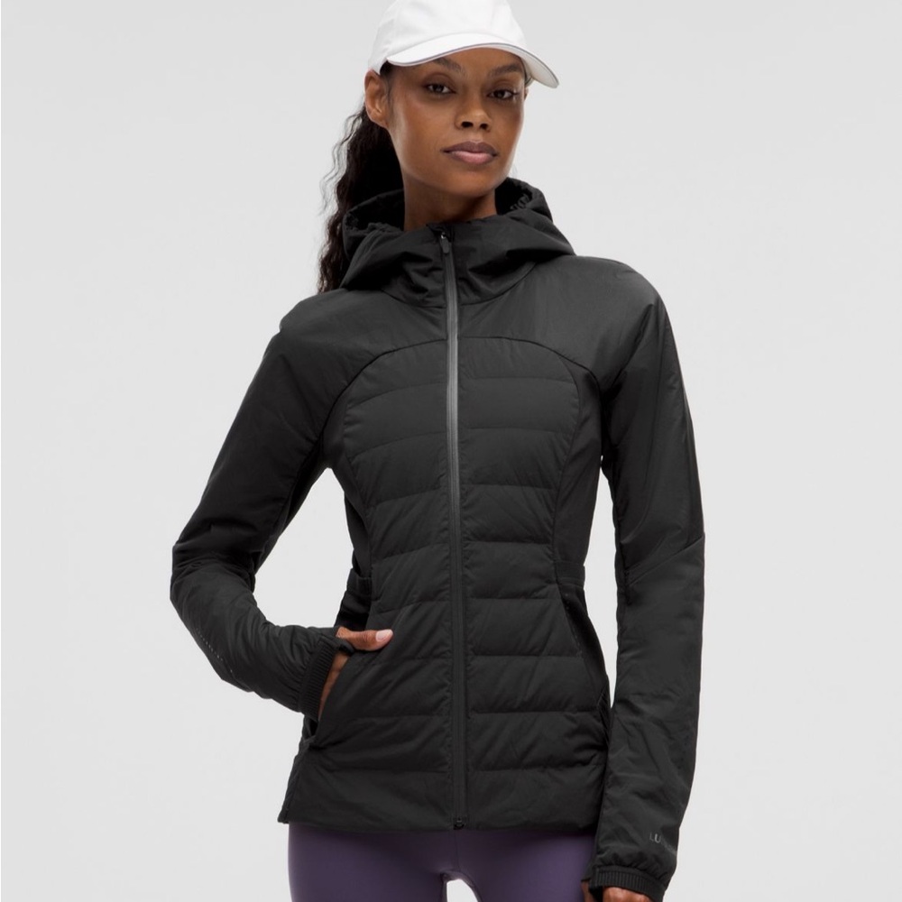 Lululemon Women’s Down for It All Black Hooded Jacket, Size 8